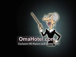 Oma Hotel- Agnes, dirty and horny granny in her self-entertaining action